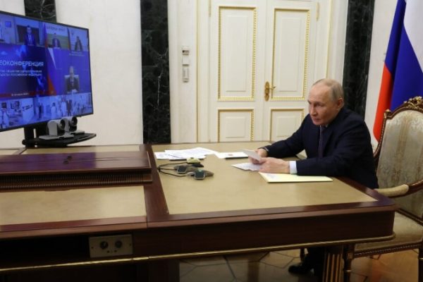 Путин провёл совещание по развитию первичного здравоохранения и открыл новые клиники