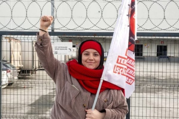 Участник забастовки на складе Migros: наша борьба охватила всю страну