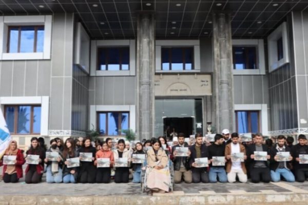 Университет Кобани призывает расследовать смертельное нападение на деревню Хираб Эшке