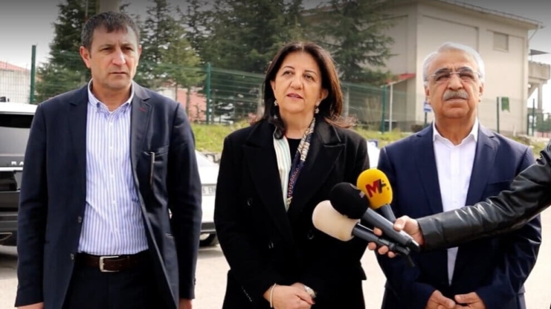 Делегация Имрали: заключенные политики хотят участвовать в идущем процессе