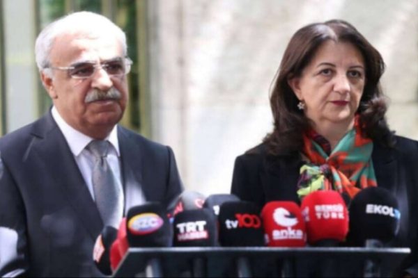 Делегация Имралы ПРДН посетила Селахаттина Демирташа в тюрьме Эдирне