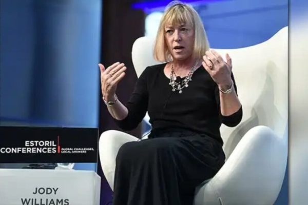 Джоди Уильямс: миру нужны лидеры, такие как Абдулла Оджалан