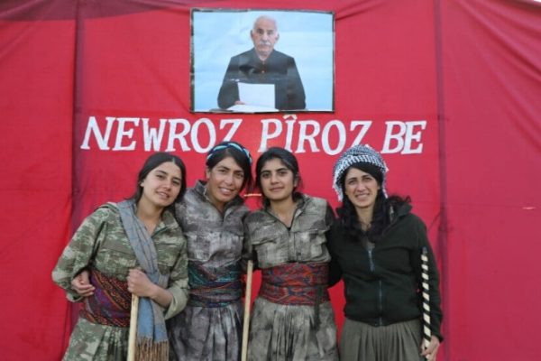 С женщинами-борцами за свободу — 8 Марта и Науроз