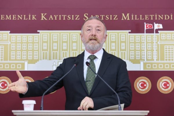 Сезаи Темелли: мы хотим Турцию, где говорит политика, а не судят политиков