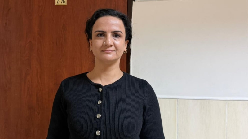 Суд снял запрет на выезд за границу для журналистки Нурджан Ялчын