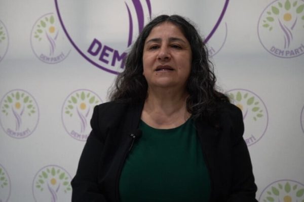 Демирель: государство должно сделать четкие шаги для укрепления доверия