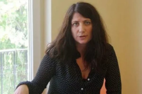 Эзги Коман: В Турции нет функционирующей системы защиты детей