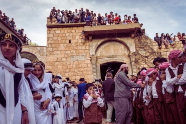 Красная среда — главный религиозный праздник езидов и символ начала нового года