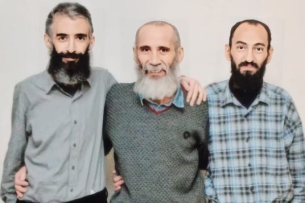 Опасения принудительного вмешательства после госпитализации участников голодовки в Анталии