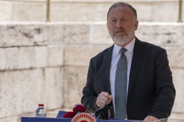 Сезай Темелли: путь к позитивному мирному процессу проходит через законодательные шаги