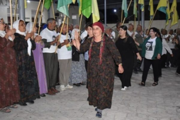 198-я группа протестующих лагеря «Махмур» призвала Турцию к действиям