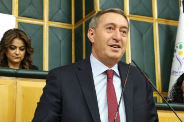 Бакырхан предложил создать парламентский совет по мониторингу мирного процесса