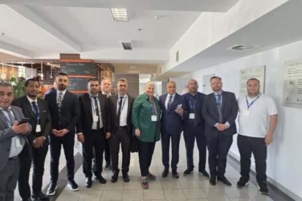 Университет Кобани устанавливает новые международные контакты в Польше