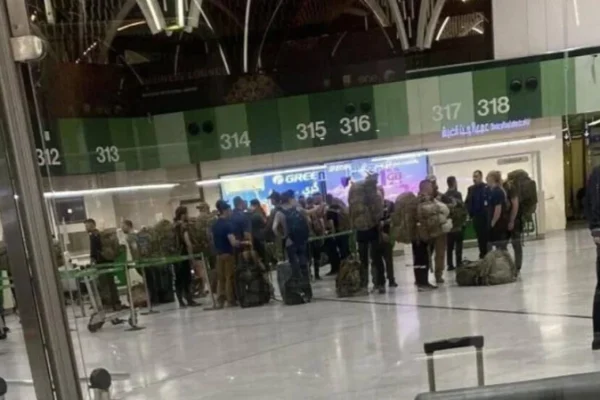 Иракские силы безопасности взяли под контроль бывшую американскую базу в аэропорту Багдада