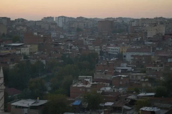 Опрос 4000 человек в Амеде: наркотики – самая большая проблема