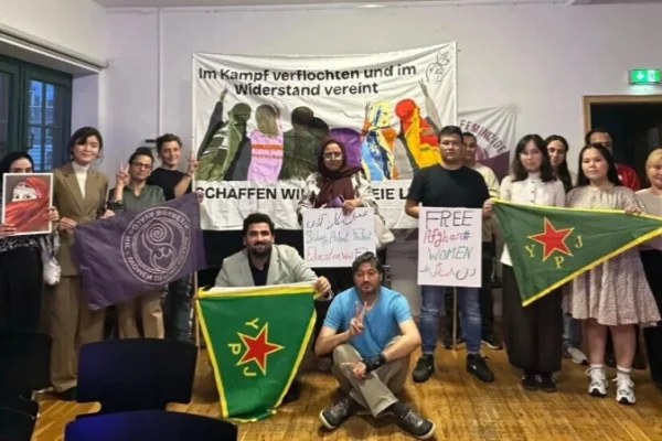 От Афганистана до Курдистана: женщины сопротивляются плечом к плечу