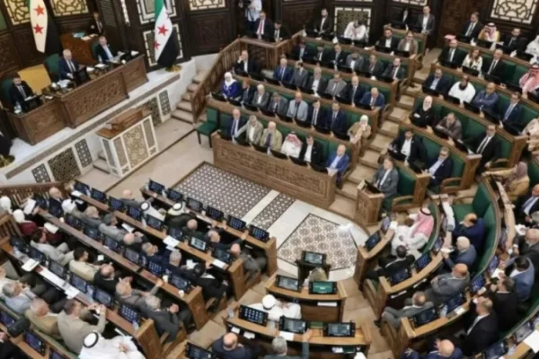 Сирийский парламент обсуждает отмену спорного закона о собственности
