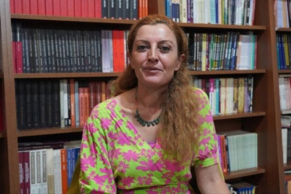 Писательница Мервани: государство должно исполнить свой долг