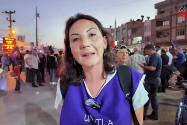 Симге Ярдым: образование на родном языке — ключевой вопрос демократии