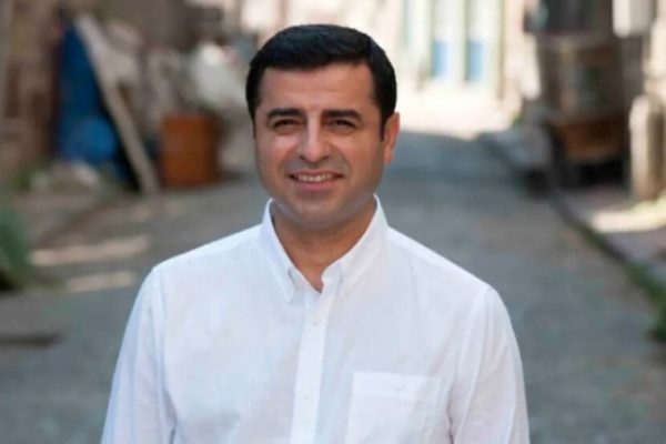 Демирташ: ждём смелого решения комиссии — путь к миру строится шаг за шагом