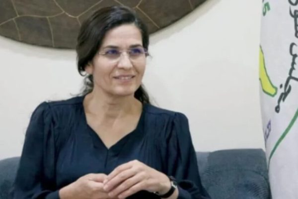 Ильхам Ахмед: курды Рожавы полны решимости добиться соглашения ради общего решения