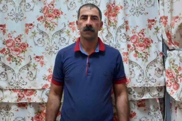 Курдский политзаключенный зашил рот и начал голодовку в Иране