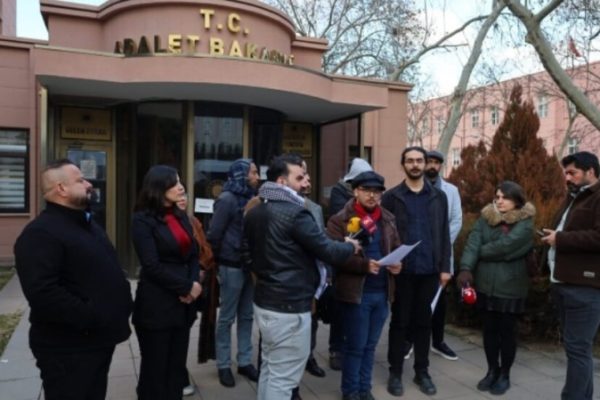 Члены Молодежной делегации Ближнего Востока: мы здесь ради освобождения Абдуллы Оджалана