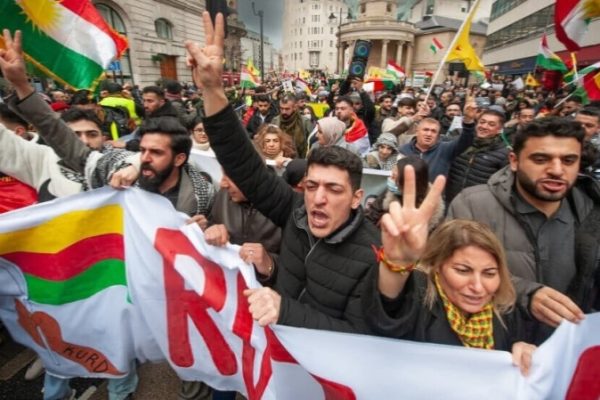 Два мэра в Лондоне выступили с инициативами в поддержку Рожавы