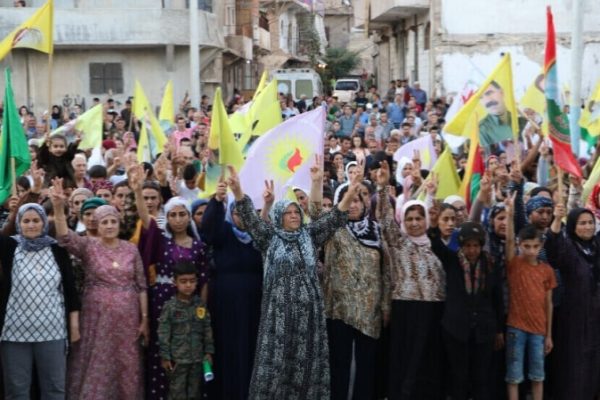 Курдские организации в России призвали к единству и поддержке сопротивления в Рожаве