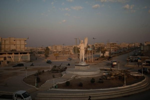 Массовое перемещение и гуманитарный кризис в Северо-восточной Сирии