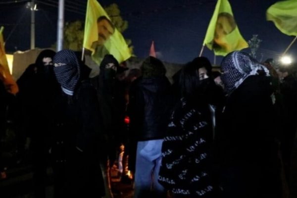 Молодёжь Шенгала провела массовое шествие в поддержку сопротивления Рожавы