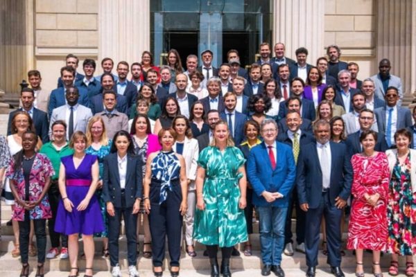 «Непокоренная Франция»: нападение на Рожаву неприемлемо, действуйте немедленно!