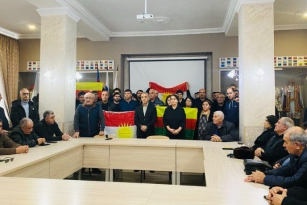 В Краснодаре курдская диаспора обсудила гуманитарную катастрофу в Рожаве