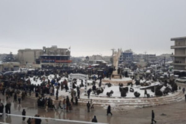 Женщины Сувейды осуждают осаду Кобани, угрожающую жизням мирных жителей