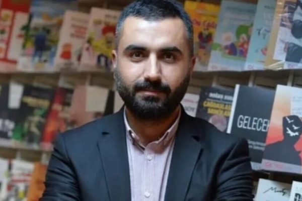 Корреспондент DW в Анкаре Алиджан Улудаг заключен в тюрьму за «оскорбление президента»