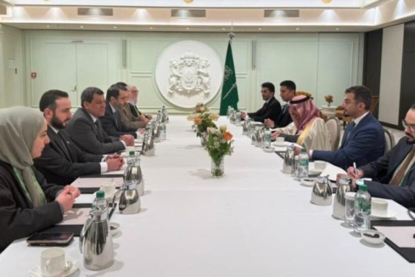 Мазлум Абди и Ильхам Ахмед и глава МИД Сирии встретились с главой МИД Саудовской Аравии в Мюнхене