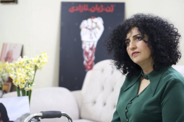 Нобелевский лауреат Наргис Мохаммади объявила голодовку против репрессий в Иране