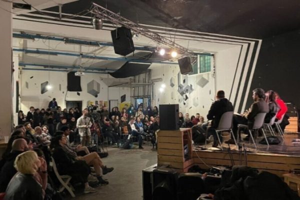 Участники форума в Риме призвали к солидарности с Рожавой