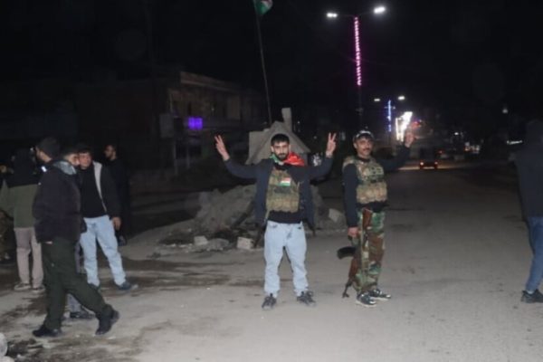 Жители Рожавы защищают свой регион с революционным настроем