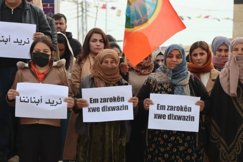 Призывы оказать давление на Дамаск для выдачи тел погибших и освобождения заключенных