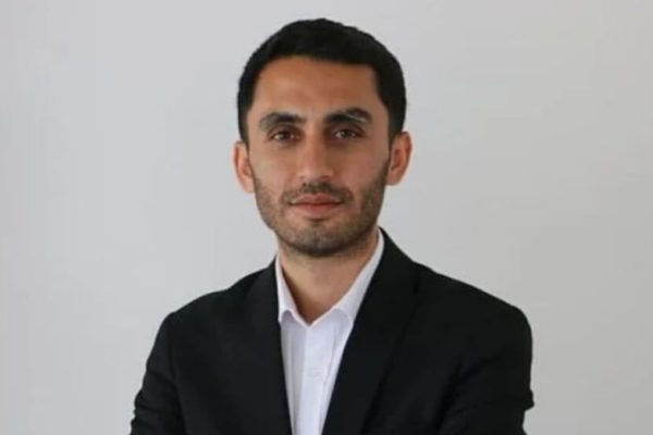 Вазир Парлак: курдско-турецкое единство нуждается в гражданстве, основанном на законе