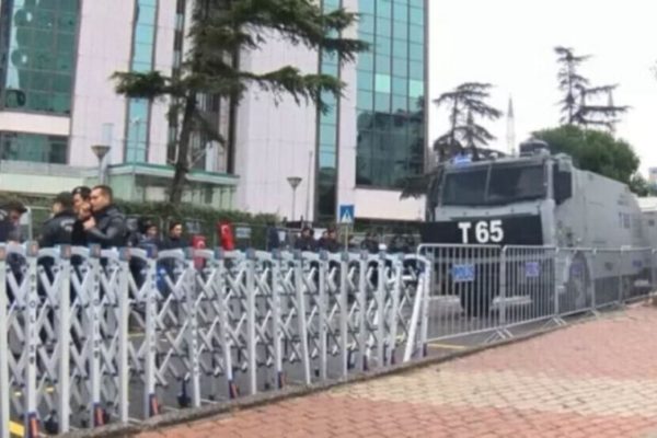 Перестрелка у консульства Израиля в Стамбуле