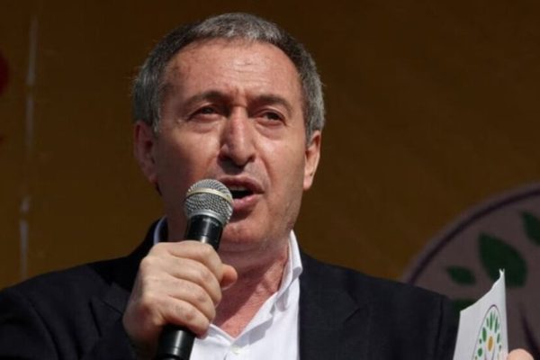 Тунджер Бакырхан: права Амеда, Мехабада, Эрбиля и Кобани должны быть признаны