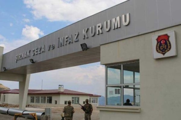 Адвокаты заключенного Мурата Ялчина подали жалобу в прокуратуру Ширнаха после инцидента в тюрьме