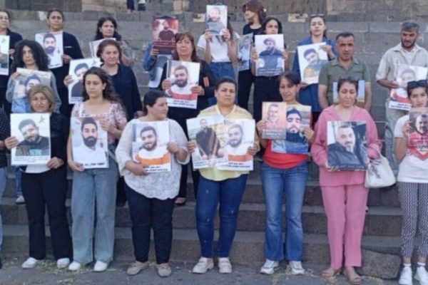 В Сувейде и Шахбе прошли акции в поддержку пропавших без вести