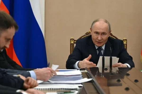 Путин: трудности на топливном рынке России носят временный характер