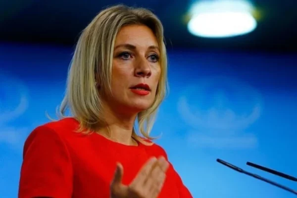 Мария Захарова: Россия намерена вместе с Ираном добиваться отмены санкционного давления